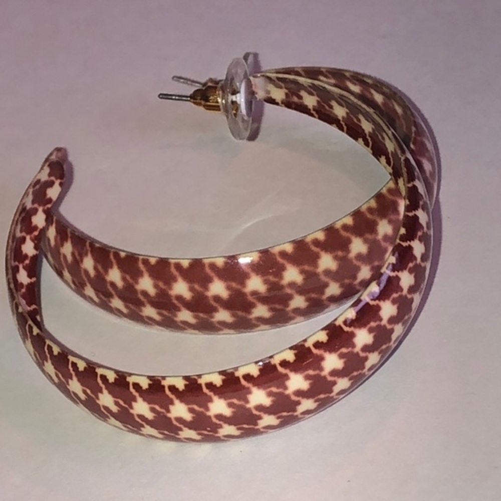 Stylish Brown and Cream Houndstooth Design Retro Boho Hoop Earrings